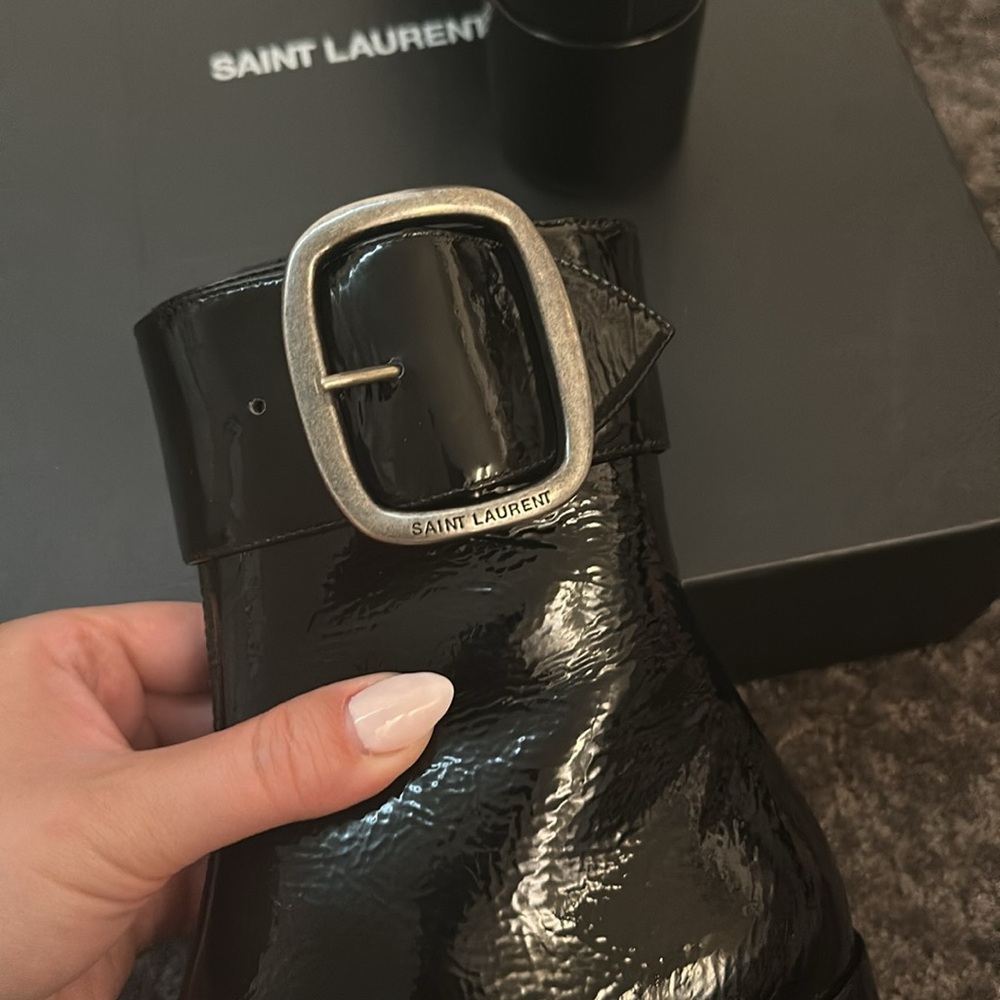 SAINT LAURENT LOW HEEL BOOTIES - Picture 6 of 10